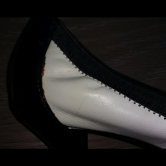 Adrienne Vittadini Black and White Heels - Picture 5 of 10